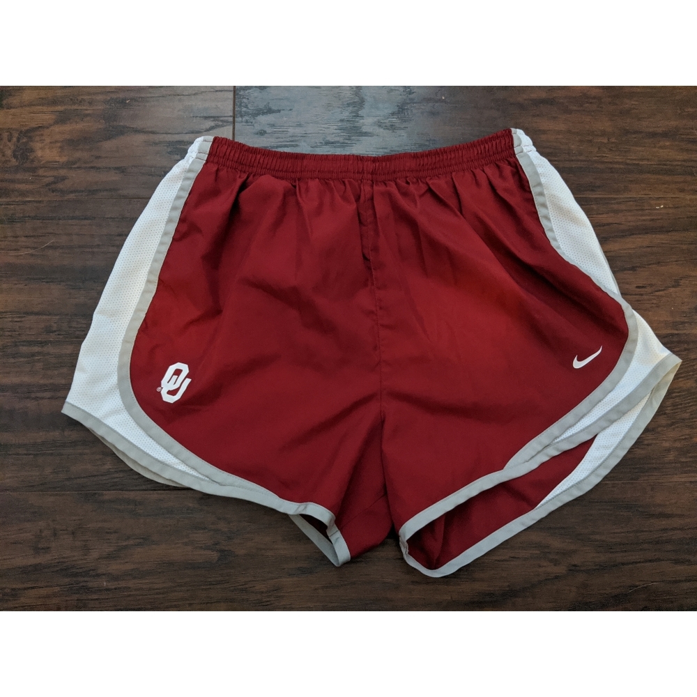 Nike tempo shorts